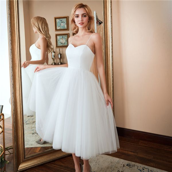 simple short wedding dress vestidos brancos 2020 tulle beach a line bridal dresses elegant spaghetti straps robe de mariage, Blue;red
simple short wedding dress vestidos brancos 2020 tulle beach a line bridal dresses elegant spaghetti straps robe de mariage, Blue;red