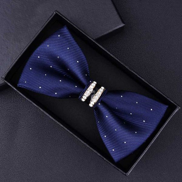 tuxedo metal crystal wedding bow tie men women butterfly knot cravat black purple blue jujube red groom party banquet meet club, Blue;purple
tuxedo metal crystal wedding bow tie men women butterfly knot cravat black purple blue jujube red groom party banquet meet club, Blue;purple