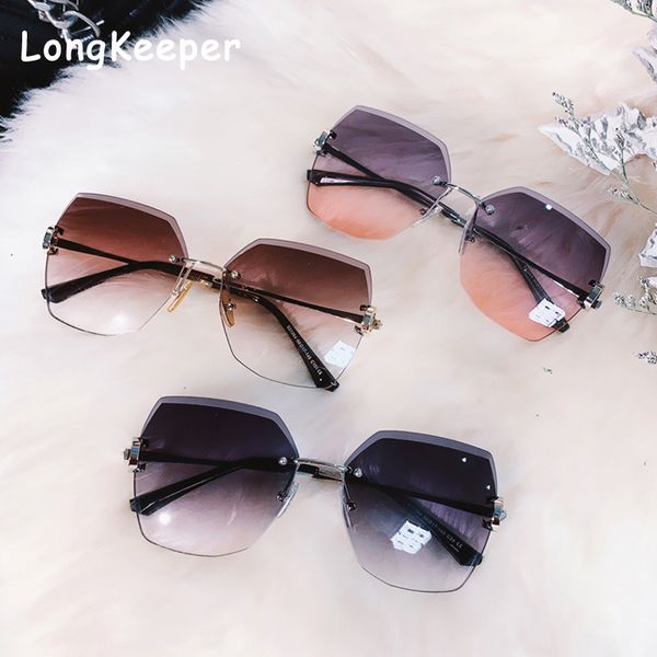 sunglasses 2021 vintage womens luxury cat eye oversized female gafas de sol mujer colores shades big frame, White;black
sunglasses 2021 vintage womens luxury cat eye oversized female gafas de sol mujer colores shades big frame, White;black