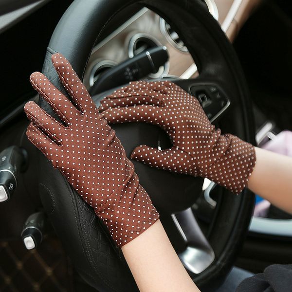 five fingers gloves 1 pair fashion sun protection wrist wave point elastic mittens vintage lady for drive wholesale, Blue;gray
five fingers gloves 1 pair fashion sun protection wrist wave point elastic mittens vintage lady for drive wholesale, Blue;gray
