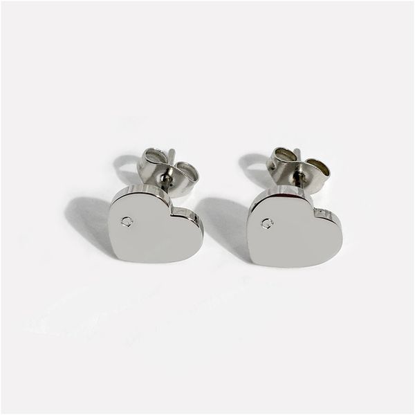 2020 popular earrings stainless steel heart earrings hypoallergenic titanium steel t stud earrings for woman with box, White
2020 popular earrings stainless steel heart earrings hypoallergenic titanium steel t stud earrings for woman with box, White