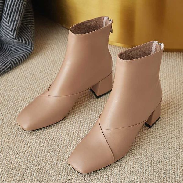 genuine leather high heels ankle boots women autumn winter concise short boots square toe basic office shoes woman, Black
genuine leather high heels ankle boots women autumn winter concise short boots square toe basic office shoes woman, Black