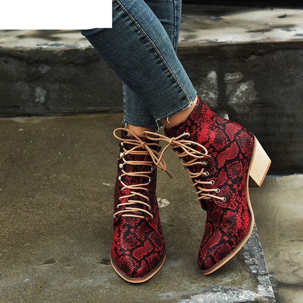 2020 new autumn women's boots fashion lace-up square-heel boots pointed snake pattern low heel ankle boots, Black
2020 new autumn women's boots fashion lace-up square-heel boots pointed snake pattern low heel ankle boots, Black
