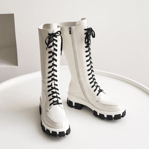 new style patent leather catwalk boots low-heel thick-soled knight woman boots trendy lady mid flat lace up long 4 colors, Black
new style patent leather catwalk boots low-heel thick-soled knight woman boots trendy lady mid flat lace up long 4 colors, Black