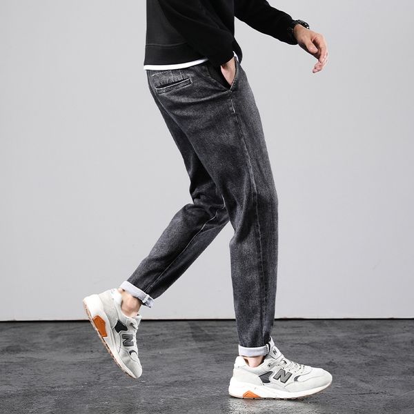 2020 autumn and winter elastic waist men's high elastic slim fit feet men's inclined pocket pants jeans and jeans trendy drawstrin, Blue
2020 autumn and winter elastic waist men's high elastic slim fit feet men's inclined pocket pants jeans and jeans trendy drawstrin, Blue