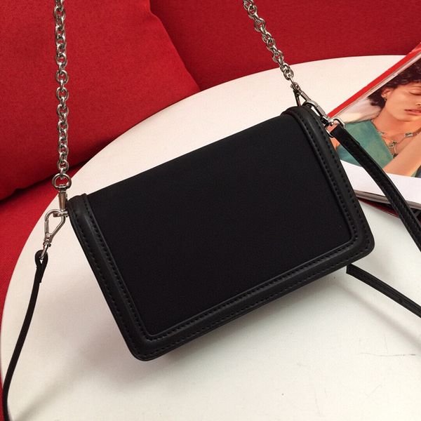 new 2020 fashion women's handbags messenger bag lady mini shoulder bags small chain bags leather diagonal bags
new 2020 fashion women's handbags messenger bag lady mini shoulder bags small chain bags leather diagonal bags