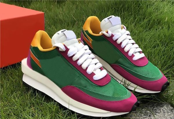 est authentic x ldv waffle daybreak men women running shoes pine green clay orange del sol-sail bv0073-301 5-12
est authentic x ldv waffle daybreak men women running shoes pine green clay orange del sol-sail bv0073-301 5-12