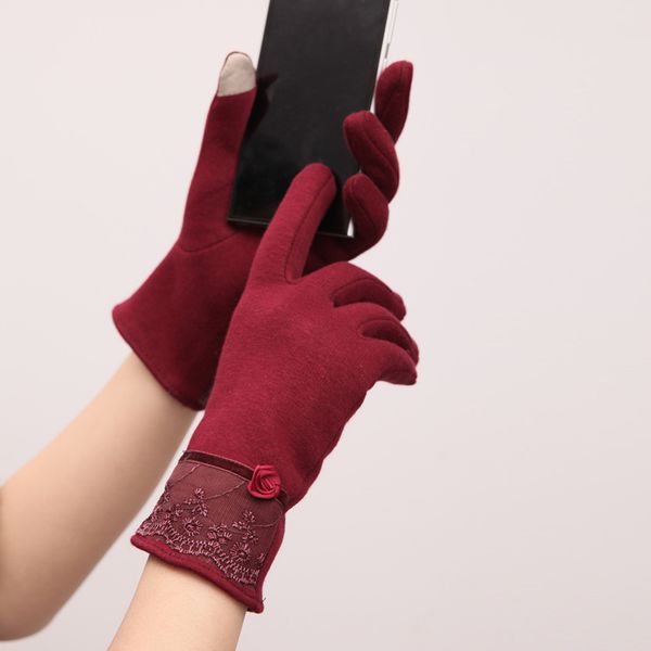 touch screen lace patchwork elegant outdoor windproof driving mittens winter autumn warm wrist gloves for women, Blue;gray
touch screen lace patchwork elegant outdoor windproof driving mittens winter autumn warm wrist gloves for women, Blue;gray