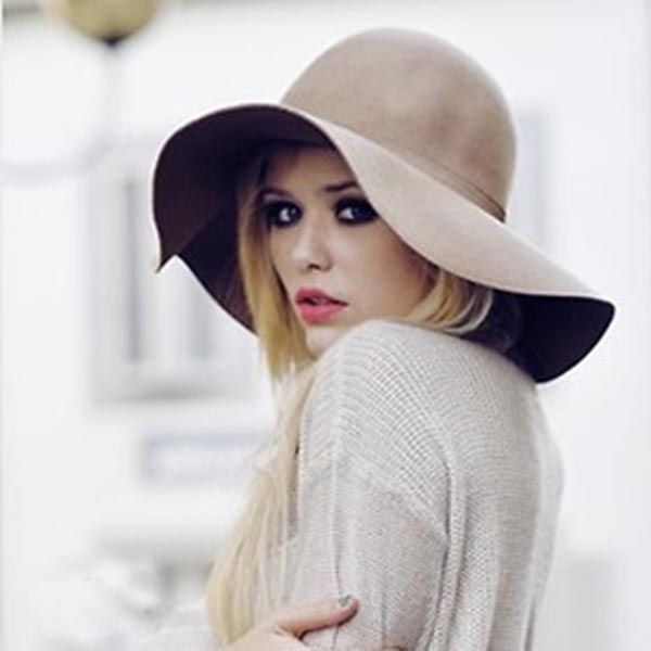 newly women vintage cap wool wide brim bowknot decor solid round retro hat do99, Blue;gray
newly women vintage cap wool wide brim bowknot decor solid round retro hat do99, Blue;gray