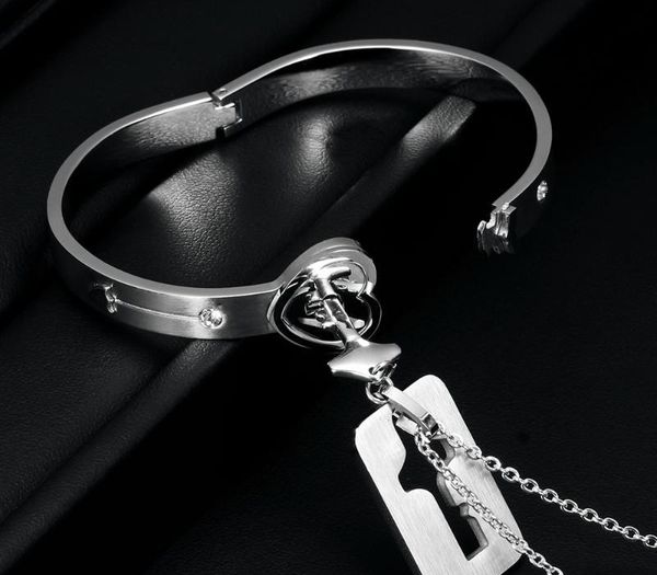 a couple set jewelry titanium steel rose gold love heart lock bracelets bangles key pendant necklace couples women set11, Black
a couple set jewelry titanium steel rose gold love heart lock bracelets bangles key pendant necklace couples women set11, Black
