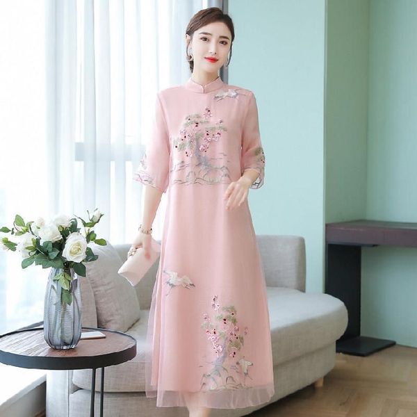 2020 new women's spring clothing chinese ethnic style hanfu improved cheongsam dress dressnational dressstyle long temperament embroide, Black;gray
2020 new women's spring clothing chinese ethnic style hanfu improved cheongsam dress dressnational dressstyle long temperament embroide, Black;gray