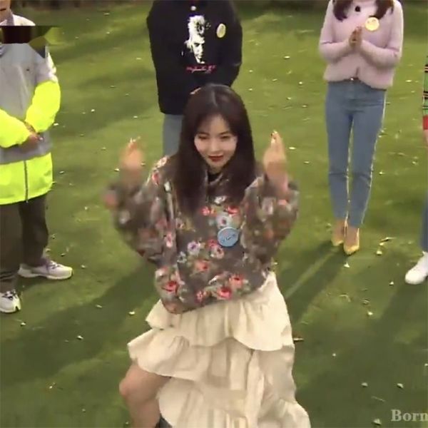 jin suspender skirt skirt skirt cake skirtyuya star running man same style 2019 new apricot-colored irregular cake dress with suspenders for, Black;gray
jin suspender skirt skirt skirt cake skirtyuya star running man same style 2019 new apricot-colored irregular cake dress with suspenders for, Black;gray