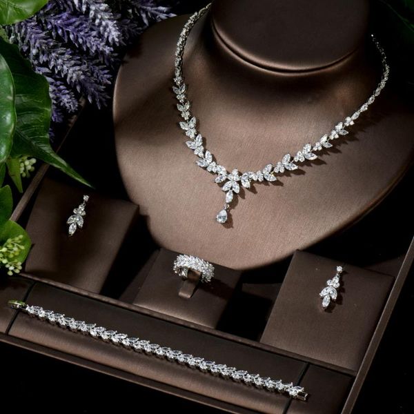 hibride luxury sparking luxury brilliant cubic zirconia clear necklace earring jewelry set for women dress party n-900, Silver
hibride luxury sparking luxury brilliant cubic zirconia clear necklace earring jewelry set for women dress party n-900, Silver