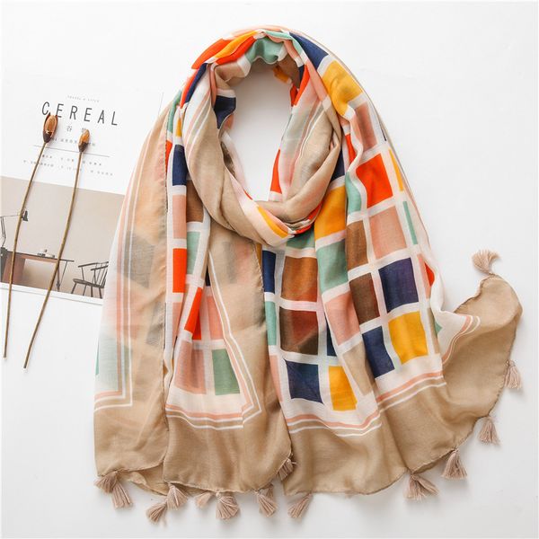 2020 ladies fashion geometric plaid tassel viscose shawl scarf women wrap stole bufanda muslim hijab snood, Blue;gray
2020 ladies fashion geometric plaid tassel viscose shawl scarf women wrap stole bufanda muslim hijab snood, Blue;gray