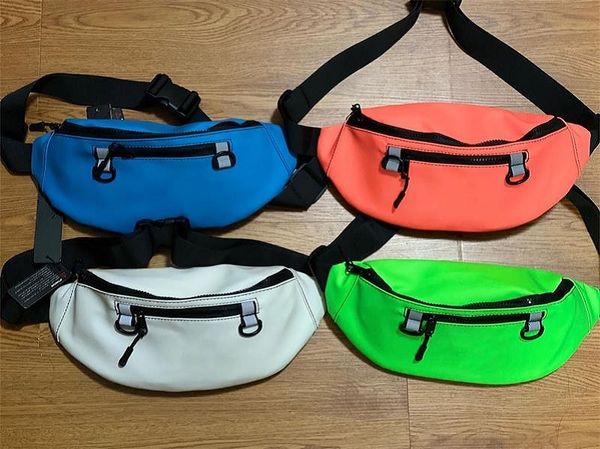 brand new casual bag reflective waist bag couples fannypack 4color street hip-hop skateboard couple shoulderbag waistbag #9352
brand new casual bag reflective waist bag couples fannypack 4color street hip-hop skateboard couple shoulderbag waistbag #9352