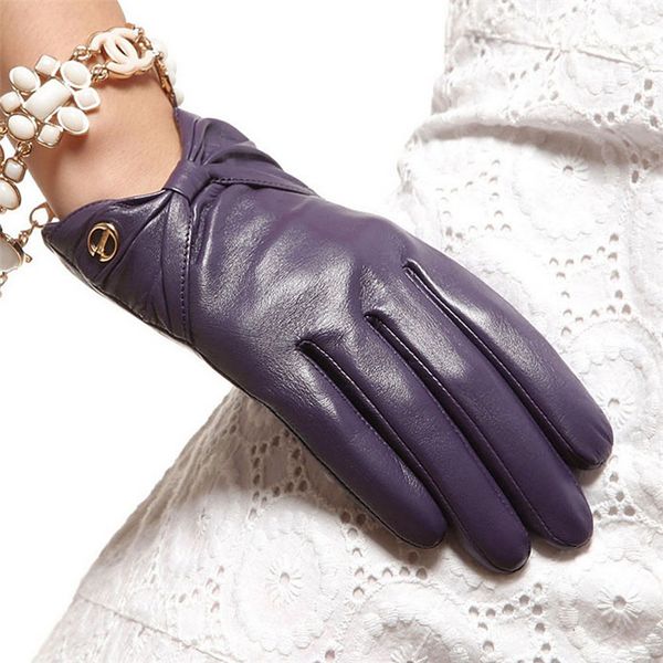 brand genuine leather gloves 3 color women sheepskin gloves fashion trend bow-knot finger driving glove el025nn-5, Blue;gray
brand genuine leather gloves 3 color women sheepskin gloves fashion trend bow-knot finger driving glove el025nn-5, Blue;gray
