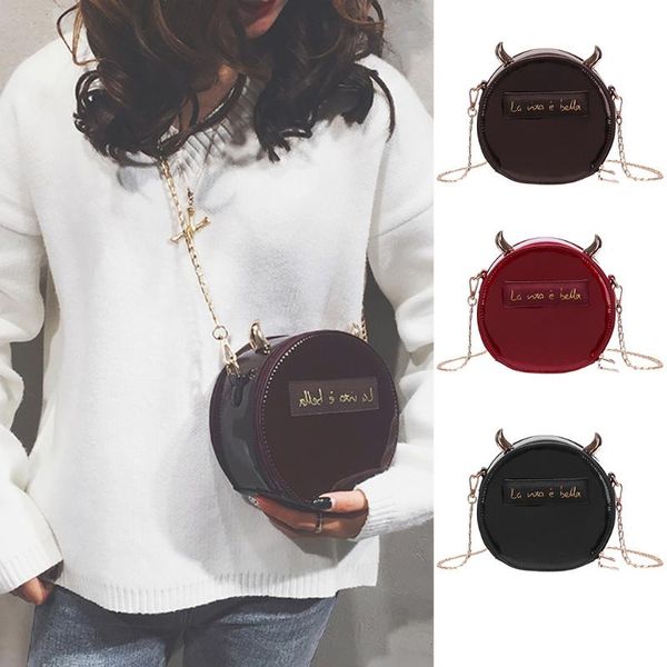 maioumy small bag female 2020 new korean version of the handbag wild shoulder bag fashion texture small square dropship #903
maioumy small bag female 2020 new korean version of the handbag wild shoulder bag fashion texture small square dropship #903