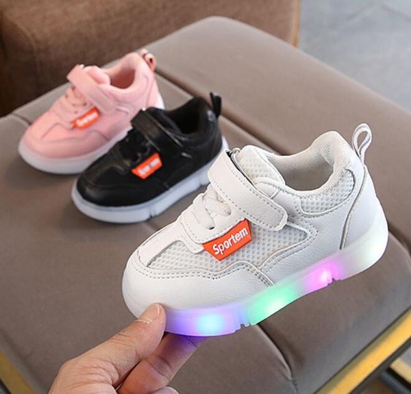 children glowing kids running shoes kids boys girls sports sneakers chaussure enfant girls canvas shoes with led light sneakers, Black
children glowing kids running shoes kids boys girls sports sneakers chaussure enfant girls canvas shoes with led light sneakers, Black
