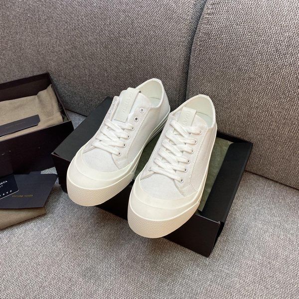 2020 women s flat-bottomed casual sports shoes skateboard shoes low black and white practical red linen high-cut high-quality men s trend bo
2020 women s flat-bottomed casual sports shoes skateboard shoes low black and white practical red linen high-cut high-quality men s trend bo