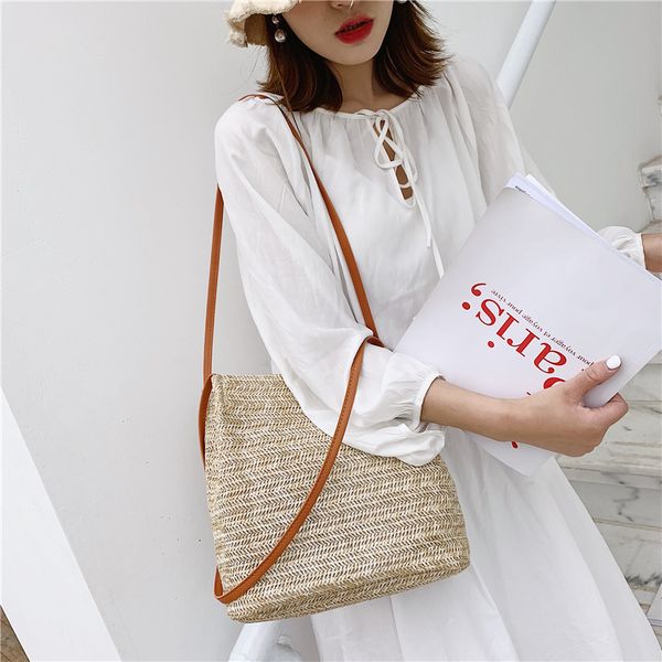 2020 south korea's new straw bag casual handbag summer holiday shoulder bag ladies weaving bucket beach shoulder bags
2020 south korea's new straw bag casual handbag summer holiday shoulder bag ladies weaving bucket beach shoulder bags