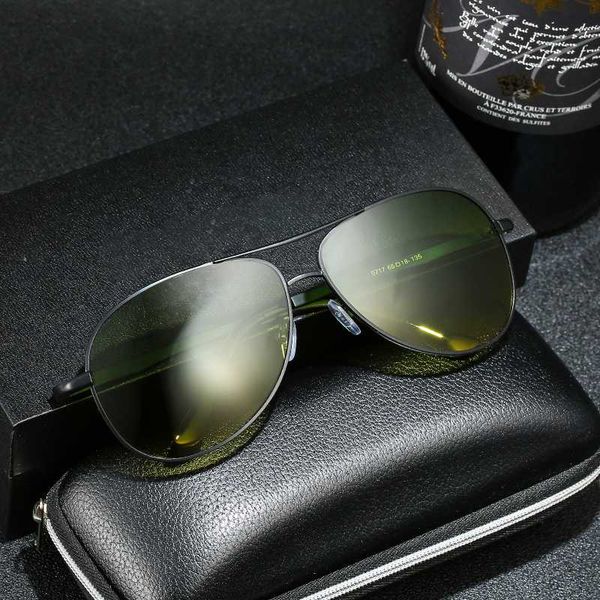 sunglasses offray 2021 men vintage fashion pilot aluminum polarized classic brand tac material lenses uv400 protection eyewear, White;black
sunglasses offray 2021 men vintage fashion pilot aluminum polarized classic brand tac material lenses uv400 protection eyewear, White;black