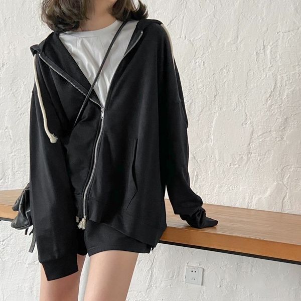 2020 new casual sports suit thin loose hooded sweater fashionable wide leg shorts sportswear coatcoat coat two-piece set wa0ed, Gray
2020 new casual sports suit thin loose hooded sweater fashionable wide leg shorts sportswear coatcoat coat two-piece set wa0ed, Gray