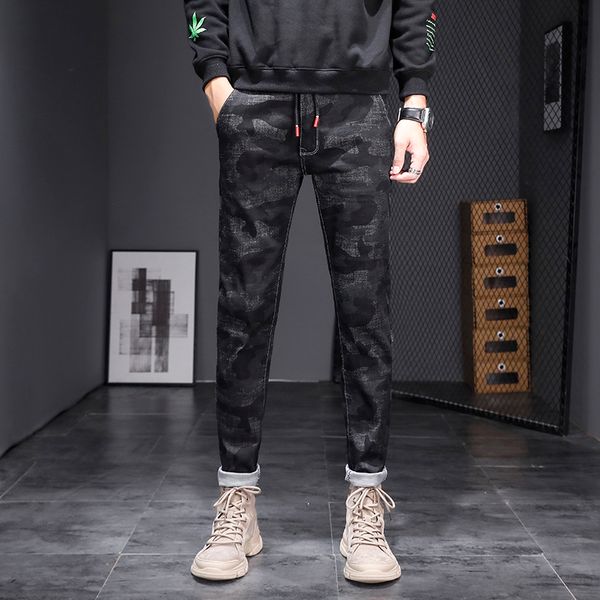 men's jeans model high elastic denim trousers male gray background winter cultivate one's morality, Blue
men's jeans model high elastic denim trousers male gray background winter cultivate one's morality, Blue