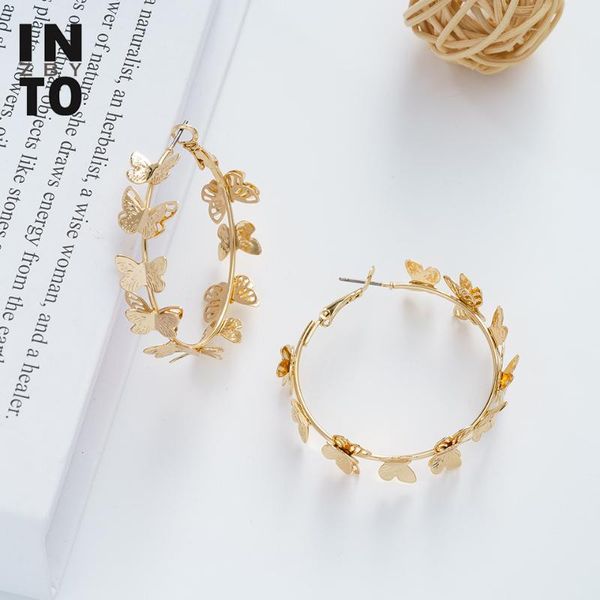 hoop & huggie into cute hollow butterfly earrings for women gold color circle fashion jewelry loop girl 2021, Golden;silver
hoop & huggie into cute hollow butterfly earrings for women gold color circle fashion jewelry loop girl 2021, Golden;silver