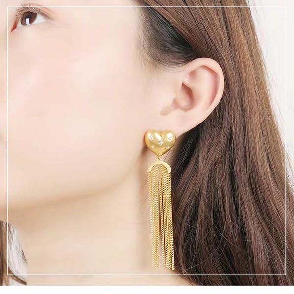 stud rongho vintage crystal heart earrings for women hiphop jewelry gold chain tassel pendant femme brincos metal earring, Golden;silver
stud rongho vintage crystal heart earrings for women hiphop jewelry gold chain tassel pendant femme brincos metal earring, Golden;silver