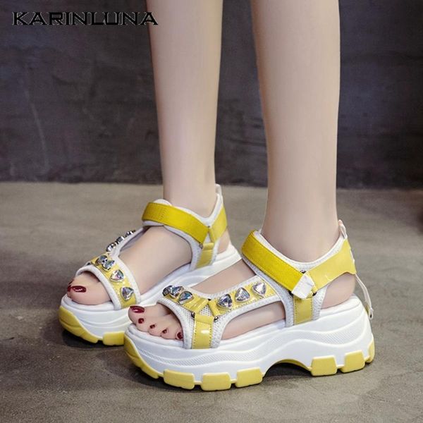 karin 2020 dropship women sandals med wedges peep toe platform mixed colors crystal flats summer casual woman shoes, Black
karin 2020 dropship women sandals med wedges peep toe platform mixed colors crystal flats summer casual woman shoes, Black