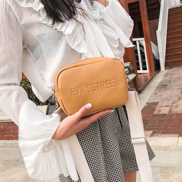 leisure 2020 summer new fashion letters indentation small bag ladies diagonal small bag shoulder a generation
leisure 2020 summer new fashion letters indentation small bag ladies diagonal small bag shoulder a generation
