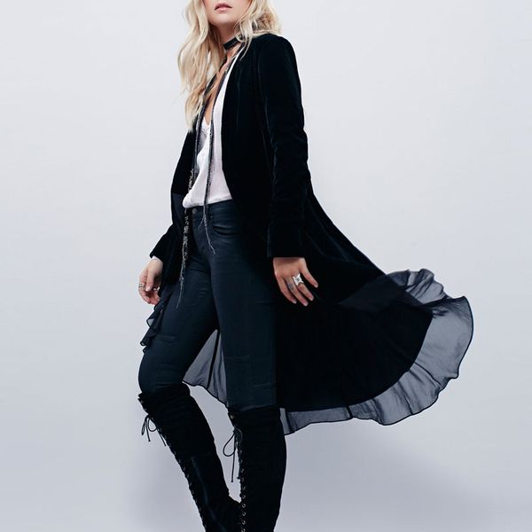 fashion- elegant velvet jackets chiffon ruffles people popular long coats fashion open stitch jackets, Tan;black
fashion- elegant velvet jackets chiffon ruffles people popular long coats fashion open stitch jackets, Tan;black