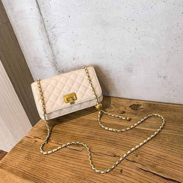 2020 new style square fat gold bead shoulder messenger bag women's graceful satchel satchel rhombus chain bag af0pf
2020 new style square fat gold bead shoulder messenger bag women's graceful satchel satchel rhombus chain bag af0pf