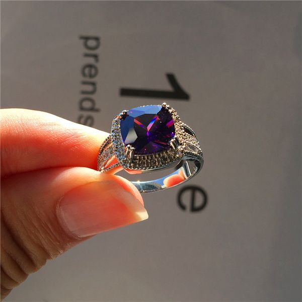 wedding rings vintage female crystal stone big ring classic silver color hollow engagement dainty square zircon for women, Slivery;golden
wedding rings vintage female crystal stone big ring classic silver color hollow engagement dainty square zircon for women, Slivery;golden