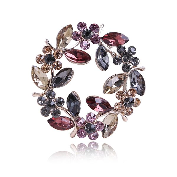 crystal metal garland brooches rhinestone pins for women elegant vintage fashion flower brooch pins jewelry accessories, Gray
crystal metal garland brooches rhinestone pins for women elegant vintage fashion flower brooch pins jewelry accessories, Gray