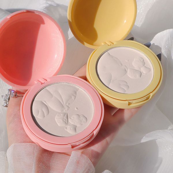 selling honey powder is a must for everyone light and seamless to lighten the skin with multi-purpose powder
selling honey powder is a must for everyone light and seamless to lighten the skin with multi-purpose powder