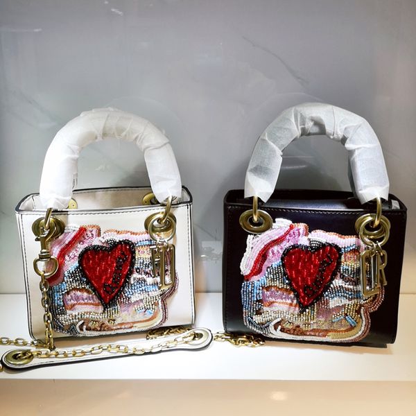 diana bag womens 2020 new mini heart-shaped embroidered leather chain star celebrity inspired shoulder messenger bag fashion
diana bag womens 2020 new mini heart-shaped embroidered leather chain star celebrity inspired shoulder messenger bag fashion