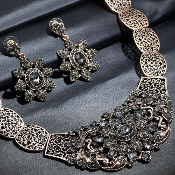 sunspicems gray crystal drop earring necklace for women algerienne wedding jewelry sets antique gold color african bride gift, Silver
sunspicems gray crystal drop earring necklace for women algerienne wedding jewelry sets antique gold color african bride gift, Silver