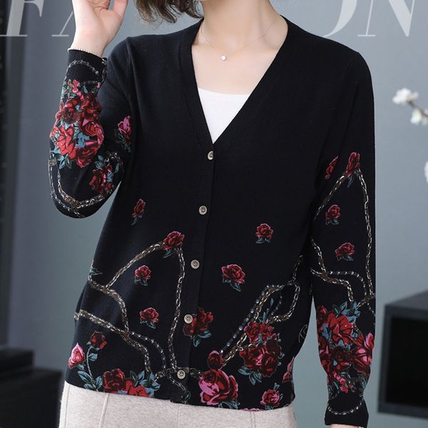 printed knitted cashmere cardigan women's long sweater wool wool sleeve outer match 2020 autumn and winter new loose korean style short, White;black
printed knitted cashmere cardigan women's long sweater wool wool sleeve outer match 2020 autumn and winter new loose korean style short, White;black