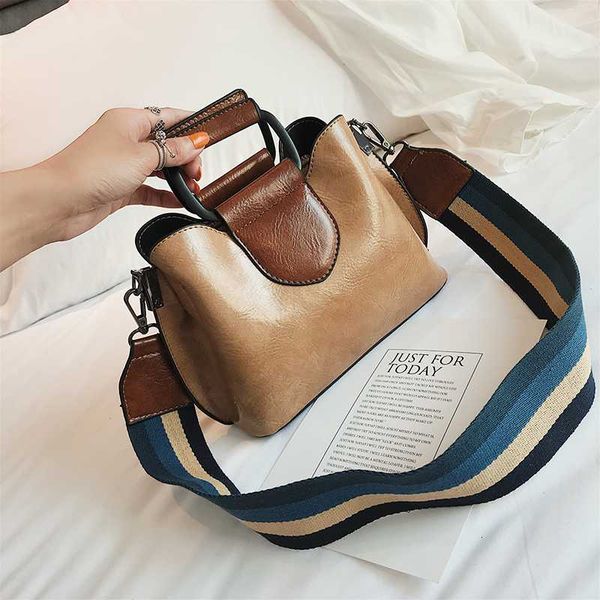 pu leather luxury handbags women bags designer panelled handbag shoulder bag new fashion large capacity women crossbody bag
pu leather luxury handbags women bags designer panelled handbag shoulder bag new fashion large capacity women crossbody bag