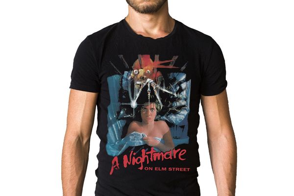 a nightmare on elm street 1984 movie poster t-shirt 100% cotton short sleeve summer t-shirt 100 % cotton t shirt for boy 
a nightmare on elm street 1984 movie poster t-shirt 100% cotton short sleeve summer t-shirt 100 % cotton t shirt for boy