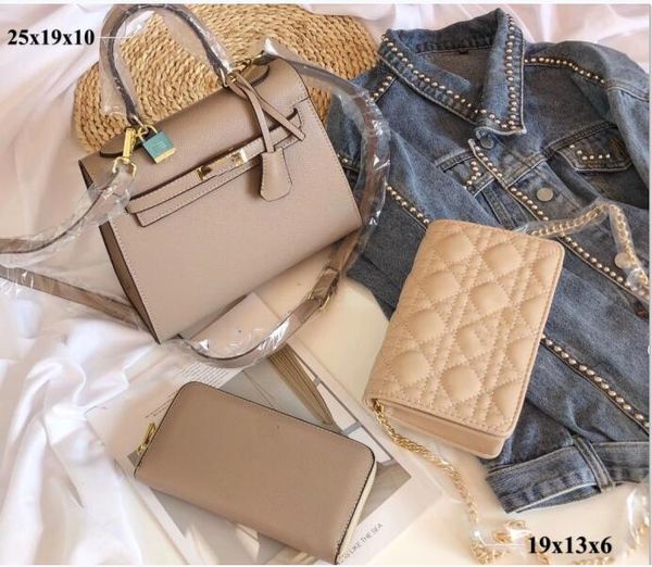 noble style classic all-match money bag handbag messenger bag three-piece travel letter chain casual star luxury hip-hop printed canvas shee
noble style classic all-match money bag handbag messenger bag three-piece travel letter chain casual star luxury hip-hop printed canvas shee