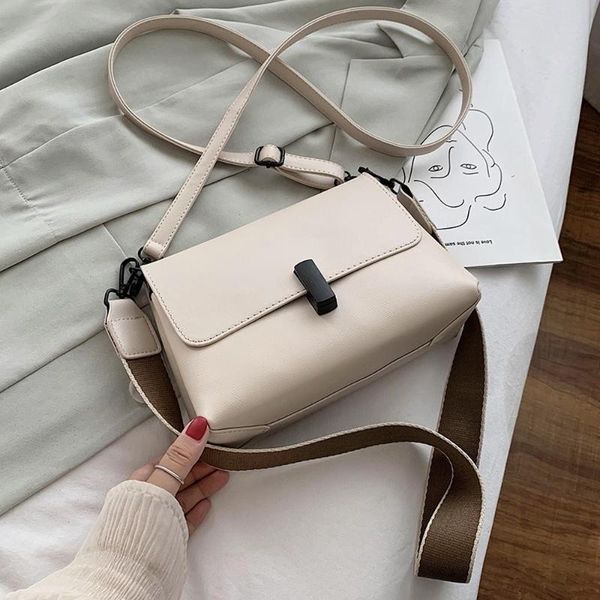 small pu leather crossbody bags for women new luxury wide strap female shoulder handbags solid color ladies' travel flap bags
small pu leather crossbody bags for women new luxury wide strap female shoulder handbags solid color ladies' travel flap bags