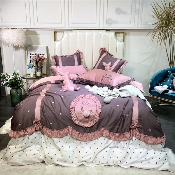 egyptian cotton duvet cover bedsheet fitted sheet luxury bedding set king size embroidery bed set parure de lit
egyptian cotton duvet cover bedsheet fitted sheet luxury bedding set king size embroidery bed set parure de lit