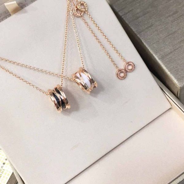 FAHMI Line Ceramic Necklace 925 Sterling Silver with A Staggered Curve Shape Elegant Ladies Noble Necklace Party Wedding Ceramic Necklace
FAHMI Line Ceramic Necklace 925 Sterling Silver with A Staggered Curve Shape Elegant Ladies Noble Necklace Party Wedding Ceramic Necklace