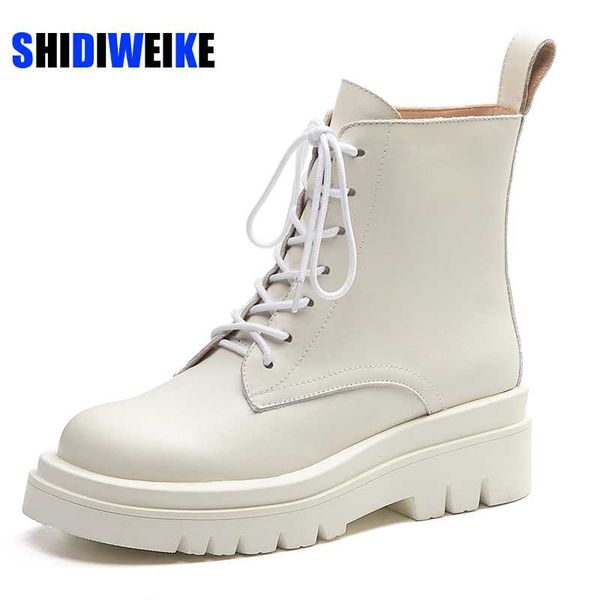 boots size 34-43 2021 ins woman genuine leather ankle lace up shoes short winter warm platform heels footwear, Black
boots size 34-43 2021 ins woman genuine leather ankle lace up shoes short winter warm platform heels footwear, Black
