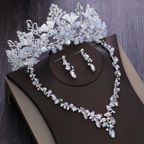 baroque silver plated crystal flowers bridal jewelry sets rhinestone crown necklace earrings set luxury wedding hair accessories
baroque silver plated crystal flowers bridal jewelry sets rhinestone crown necklace earrings set luxury wedding hair accessories