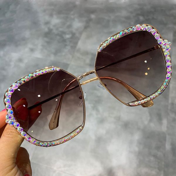 2020 diamond sunglasses women men luxury crystal sun glasses clear oversized frame square rhinestone sun glasses vintage shades, White;black
2020 diamond sunglasses women men luxury crystal sun glasses clear oversized frame square rhinestone sun glasses vintage shades, White;black