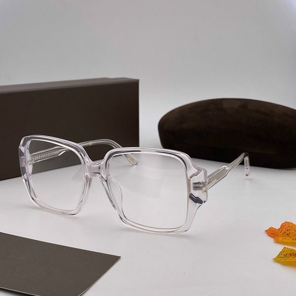 new 5621 fashion luxury glasses square shape retro vintage men women designer with original package full frame glasses wayferer model case
new 5621 fashion luxury glasses square shape retro vintage men women designer with original package full frame glasses wayferer model case