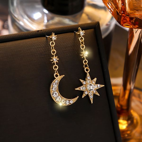 women's earrings star and moon earrings for women korean fashion jewelry 2020 geometric gold color earings cl2-018, Silver
women's earrings star and moon earrings for women korean fashion jewelry 2020 geometric gold color earings cl2-018, Silver